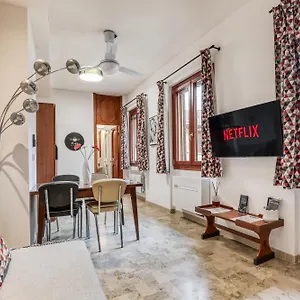  Apartment Angolo Di Corso Cavour - Ultimo Piano E Luminoso